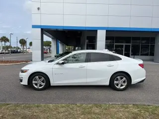 Chevrolet Malibu 2024 LT 4 puertas Sedán con 1LT