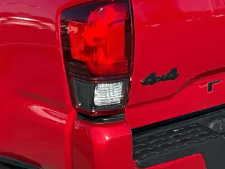 Toyota Tacoma 2022 4x4 TRD Pro 4 puertas Cabina Doble 5.0 pies SB 6M
