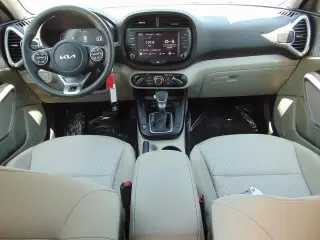 Kia Soul 2023 LX 4 puertas Crossover