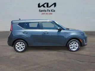 Kia Soul 2023 LX 4 puertas Crossover