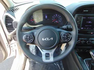 Kia Soul 2022 LX 4 puertas Crossover CVT