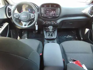 Kia Soul 2022 LX 4 puertas Crossover CVT