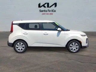 Kia Soul 2022 LX 4 puertas Crossover CVT