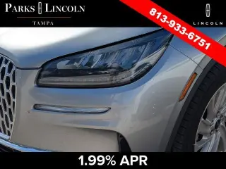 Lincoln Corsair 2023 Estándar 4 puertas SUV
