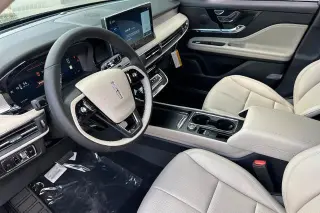 Lincoln Corsair 2025 AWD Premiere 4 puertas SUV