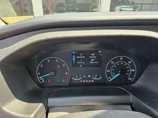 Furgoneta de carga Ford Transit 2024 AWD 250 3 puertas LWB Techo Medio
