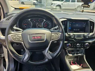 GMC Terrain 2022 AWD AT4 4 puertas SUV