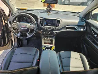 GMC Terrain 2022 AWD AT4 4 puertas SUV