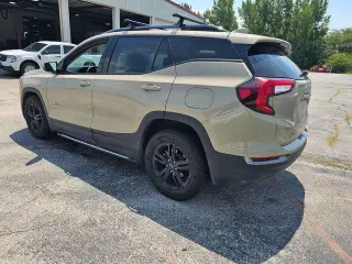 GMC Terrain 2022 AWD AT4 4 puertas SUV