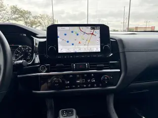 Nissan Pathfinder 2023 AWD SL 4 puertas SUV