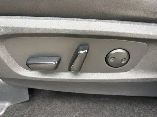 Nissan Pathfinder 2023 AWD SL 4 puertas SUV