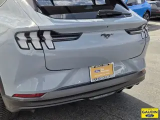 Ford Mustang Mach-E 2025 AWD GT 4 puertas SUV
