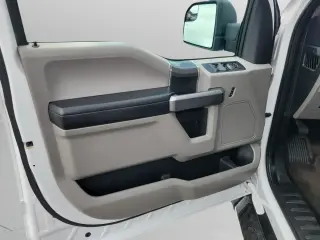 Ford F-150 2015 4x4 XLT 4 puertas SuperCrew 5.5 pies. SB
