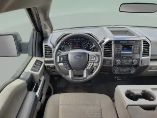 Ford F-150 2015 4x4 XLT 4 puertas SuperCrew 5.5 pies. SB