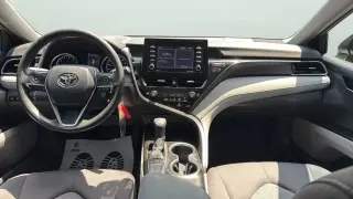 Toyota Camry 2023 LE 4 puertas Sedan