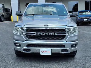 Ram 1500 2024 4x2 Big Horn Cabina Cuádruple 4 puertas 6.4 pies. Caja corta Pickup