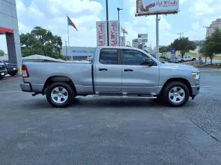 Ram 1500 2024 4x2 Big Horn Cabina Cuádruple 4 puertas 6.4 pies. Caja corta Pickup