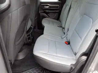 Ram 1500 2024 4x2 Big Horn Cabina Cuádruple 4 puertas 6.4 pies. Caja corta Pickup