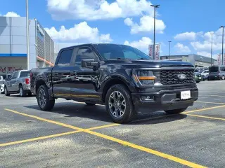 Ford F-150 2024 4x2 STX 4 puertas SuperCrew 5.5 pies. SB
