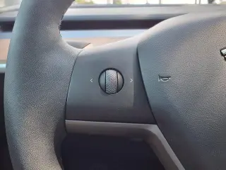 Tesla Model Y 2024 AWD Long Range 4 puertas Crossover