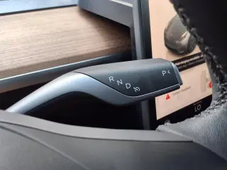 Tesla Model Y 2024 AWD Long Range 4 puertas Crossover