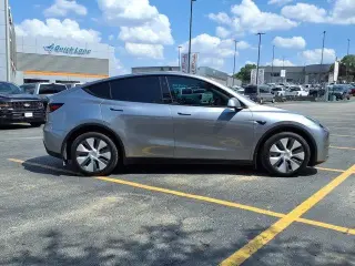 Tesla Model Y 2024 AWD Long Range 4 puertas Crossover