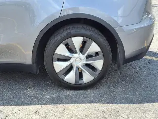 Tesla Model Y 2024 AWD Long Range 4 puertas Crossover