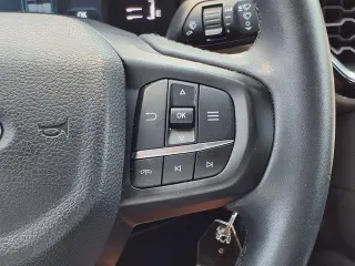 Ford Ranger 2025 4x2 XLT 4 puertas SuperCrew 5.0 pies SB
