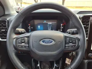 Ford Ranger 2025 4x2 XLT 4 puertas SuperCrew 5.0 pies SB
