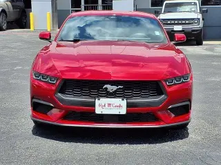 Ford Mustang 2024 EcoBoost 2dr Fastback