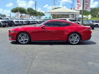 Ford Mustang 2024 EcoBoost 2dr Fastback