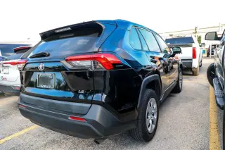 Toyota RAV4 2019 LE 4 puertas SUV