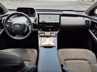 Toyota bZ4X 2024 XLE 4 puertas Crossover