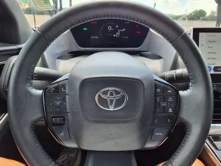 Toyota bZ4X 2024 XLE 4 puertas Crossover