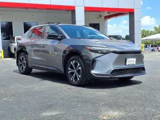 Toyota bZ4X 2024 XLE 4 puertas Crossover