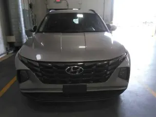 Hyundai TUCSON 2024 AWD SEL 4 puertas SUV