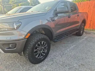 Ford Ranger 2023 4x2 XL 4 puertas SuperCrew con caja de 5.1 pies