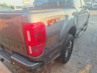 Ford Ranger 2023 4x2 XL 4 puertas SuperCrew con caja de 5.1 pies