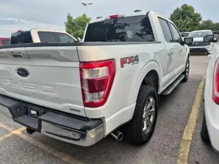 Ford F-150 2022 4x4 XL 4 puertas SuperCrew 5.5 pies SB