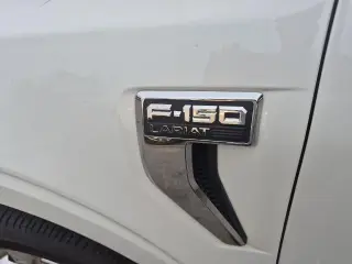 Ford F-150 2022 4x4 XL 4 puertas SuperCrew 5.5 pies SB