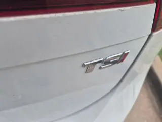 Volkswagen Tiguan 2018 2.0T SE 4 puertas SUV
