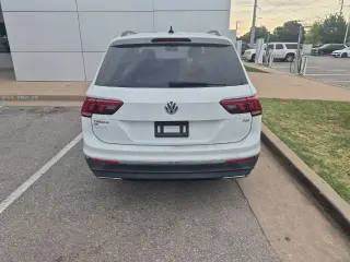 Volkswagen Tiguan 2018 2.0T SE 4 puertas SUV