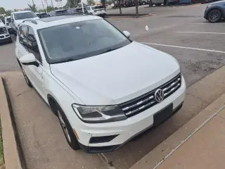 Volkswagen Tiguan 2018 2.0T SE 4 puertas SUV