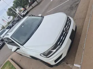 Volkswagen Tiguan 2018 2.0T SE 4 puertas SUV