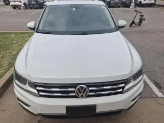 Volkswagen Tiguan 2018 2.0T SE 4 puertas SUV