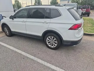 Volkswagen Tiguan 2018 2.0T SE 4 puertas SUV