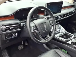 Lincoln Nautilus 2023 AWD Reserve 4 puertas SUV