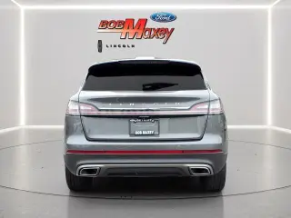Lincoln Nautilus 2023 AWD Reserve 4 puertas SUV