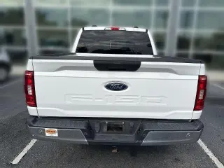 Ford F-150 2021 4x4 XLT 4 puertas SuperCrew 5.5 pies. SB