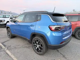 Jeep Compass 2024 4x4 Limited 4 puertas SUV